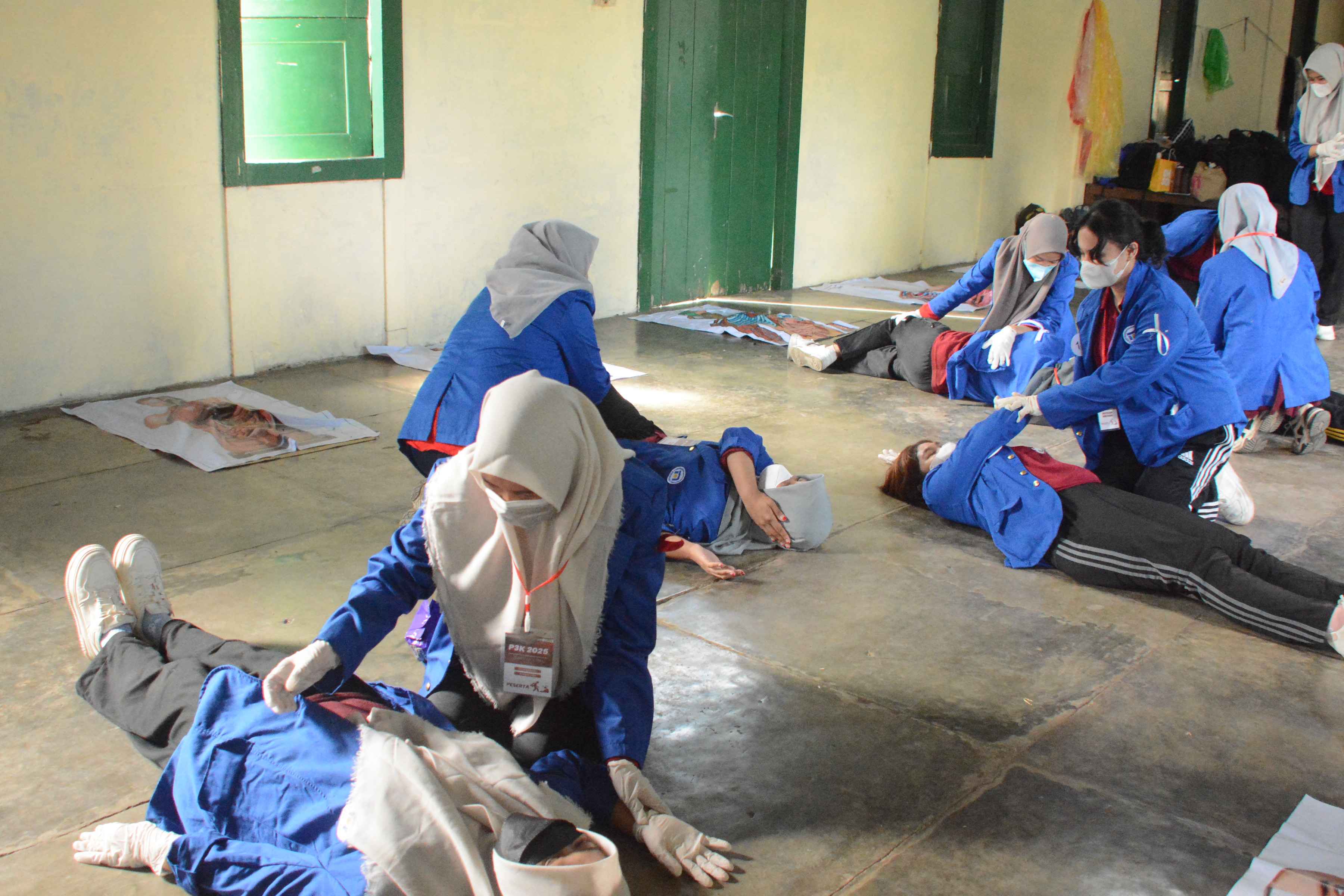 Praktik Lapangan Babak 1